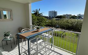 City Riverside Apartment 25